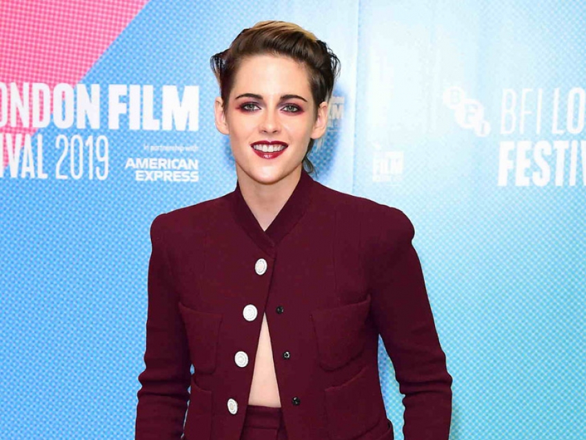 Kristen Stewart deslumbró con Chanel en el estreno de “Seberg” en Londres