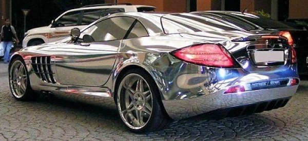 Mercedez Benz SLR de oro blanco puro