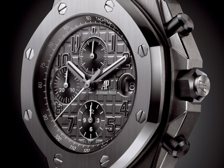 Close Up Audemars Piguet Royal Oak Offshore 42 mm